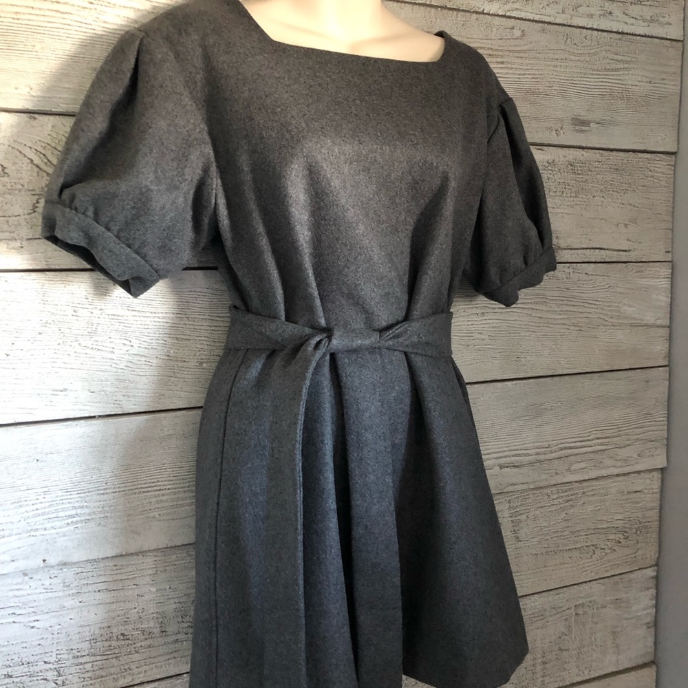 Moda International Victoria Secret Grey Short Sleeve Blazer Top Size 6